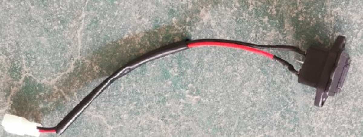 EB.KABLOVI ZA PUNJENJE BN009